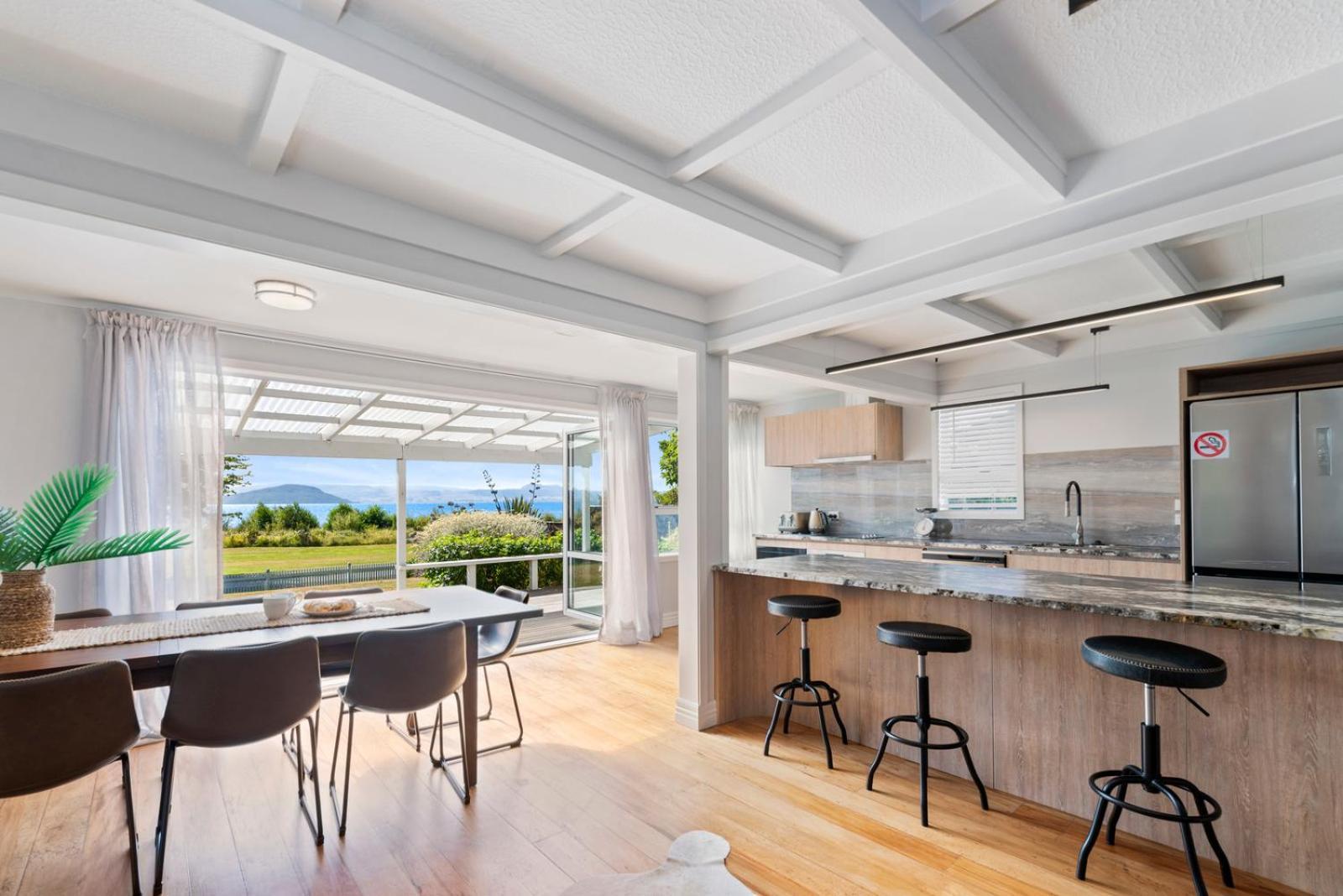Ngongotaha Lakeside Home Rotorua Luaran gambar