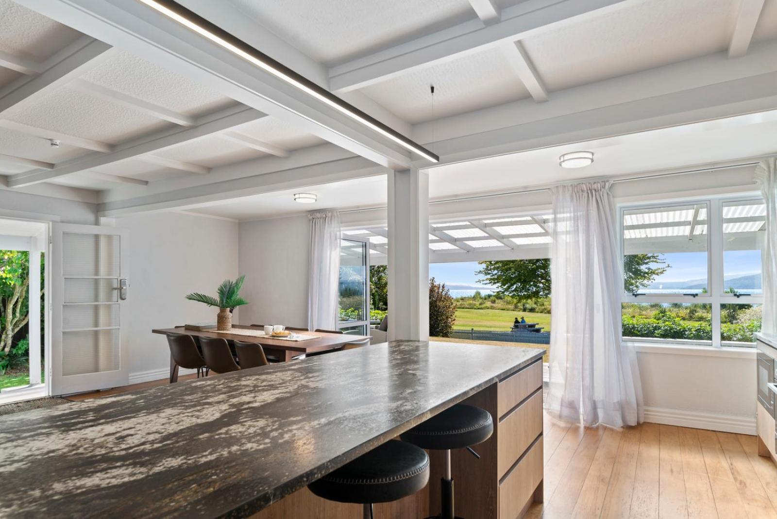 Ngongotaha Lakeside Home Rotorua Luaran gambar